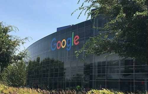 شکایت ۱۱ ایالت آمریکا علیه گوگل